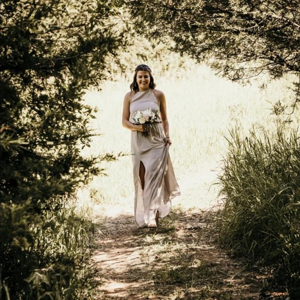 Heather halter dress in show me the ring crisp